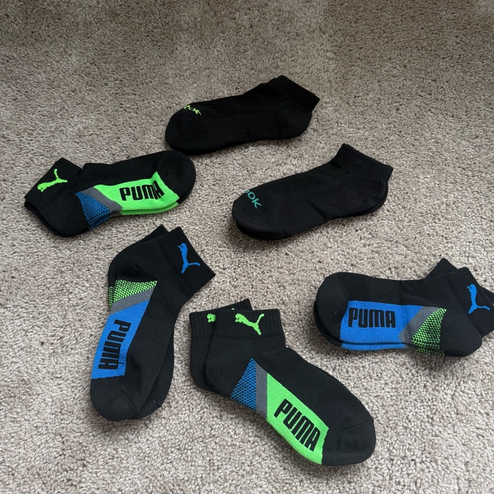 Puma Socks Boys 14-16 Youth Large socks
